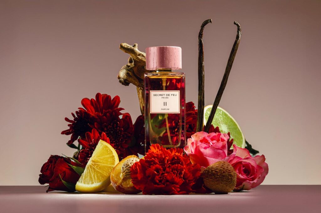 Secret de Feu II among red flowers