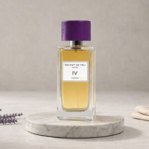 Secret de Feu IV on a marble disc with lavender
